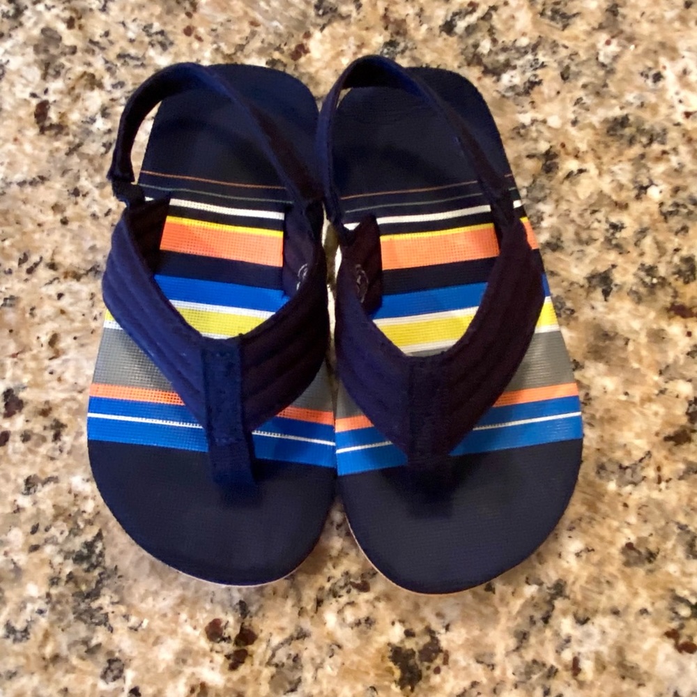 Boys Cat & Jack Striped Toddler Flip Flops Size Large 9/10